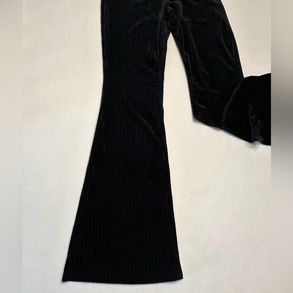 Shein Pull On Velvet Ribbed Flare Pants Size L Holiday Dress Up Slacks - Picture 2 of 6